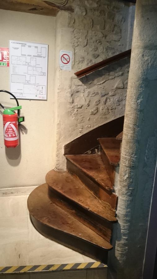 Au Georges VII Hotel Bayeux Kültér fotó